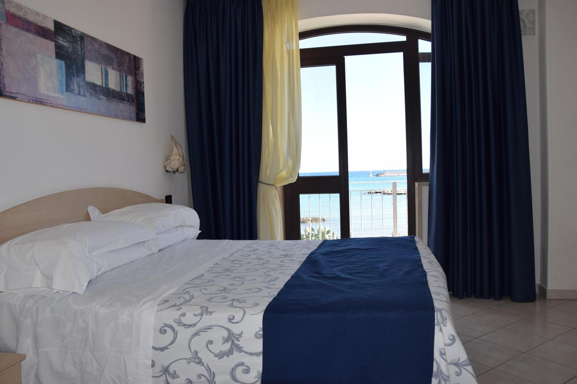 Hotel Profumo Di Mare 오트란토 외부 사진