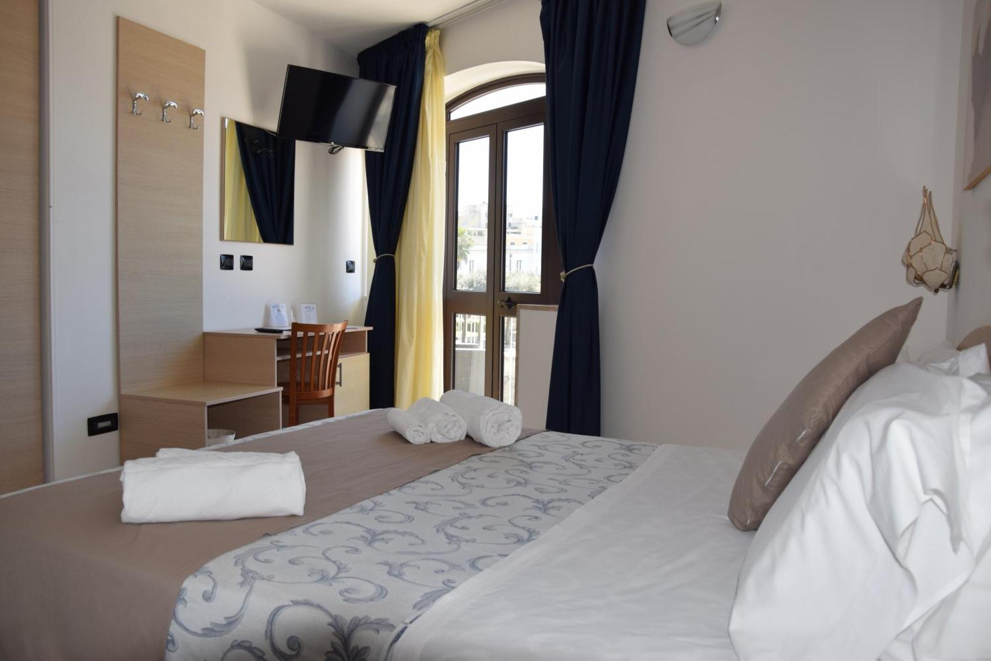 Hotel Profumo Di Mare 오트란토 외부 사진